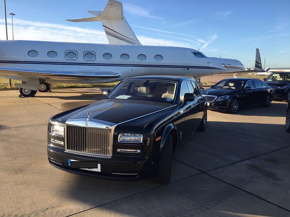 RR Phantom private jet